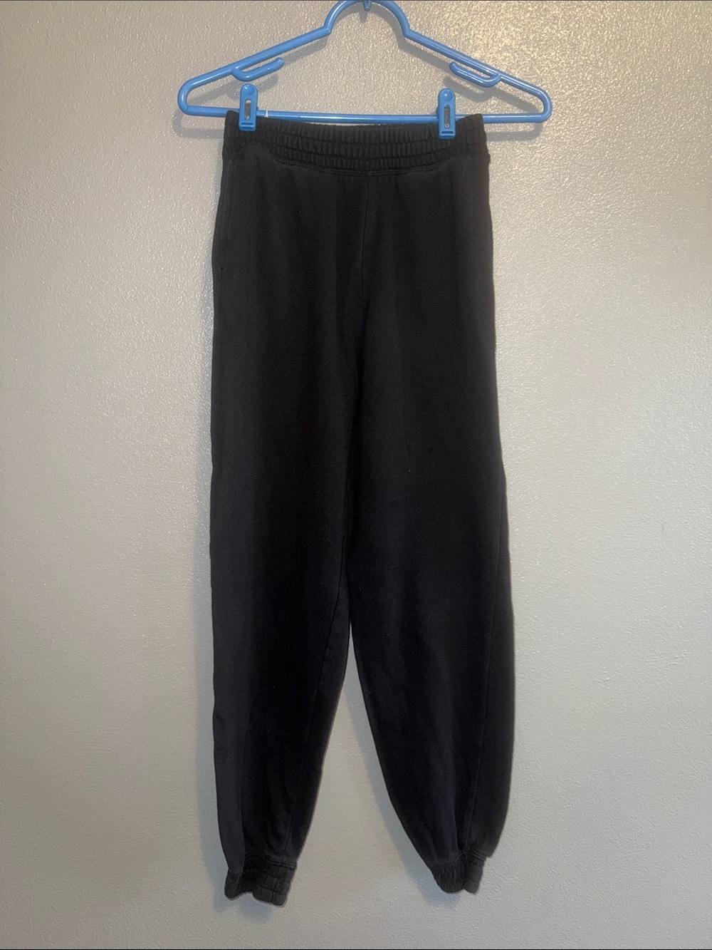 SO Black Elastic Waist Jogger Pants